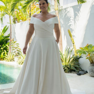 robe col bateau satin