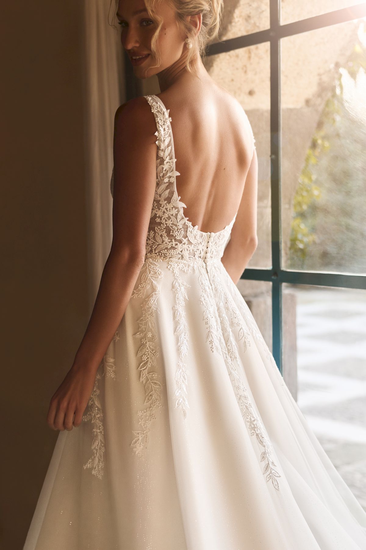 robe de mariee solenne – Image 2